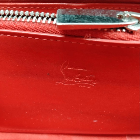 🚨SOLD🚨💥Christian Louboutin💥 Panettone Leather Wallet - Picture 5 of 7